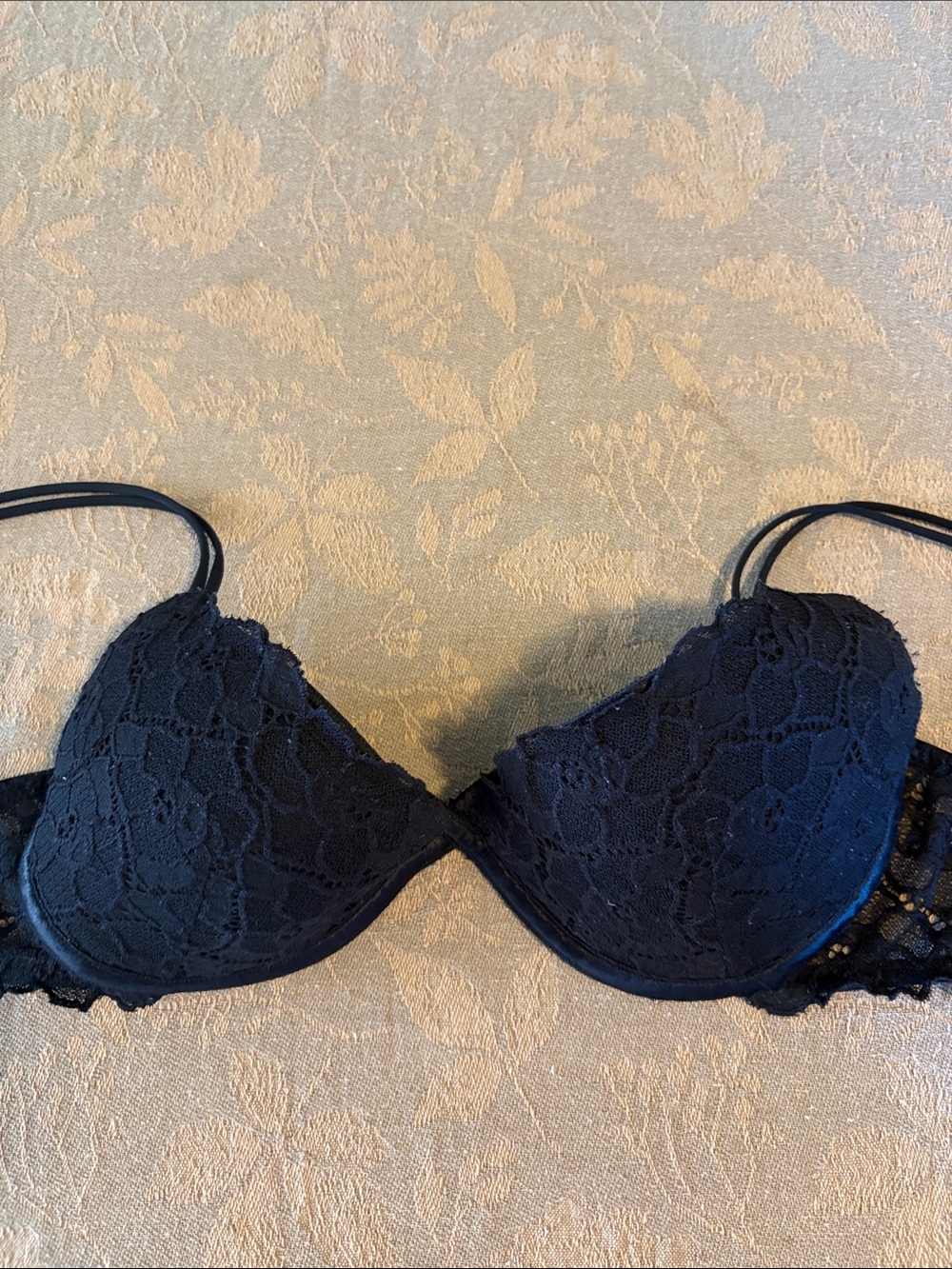 Victoria's Secret Very Sexy Black Lace Push-Up Bra